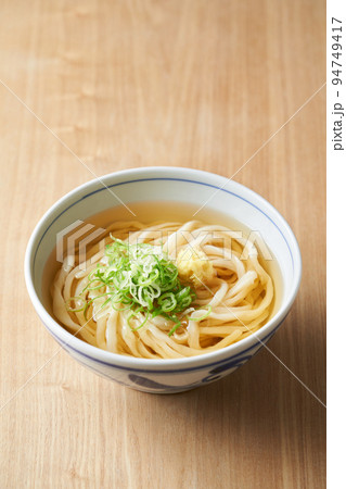 かけうどん 94749417