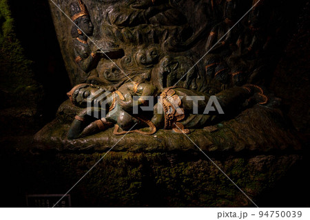 ハニベ岩窟院 94750039