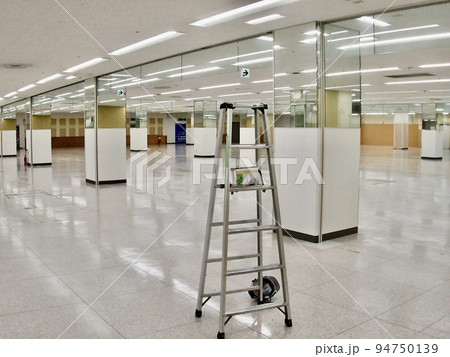 契約終了、原状回復、原状復旧、飲食店、閉店、テナント退店、テナントリーシング、工事、敷金返還、保証金 契約終了、原状回復、原状復旧、飲食店、閉店、テナント退店、テナントリーシング、工事、敷金返還、保証金 94750139