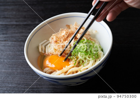 釜玉うどん 釜玉うどん 94750300