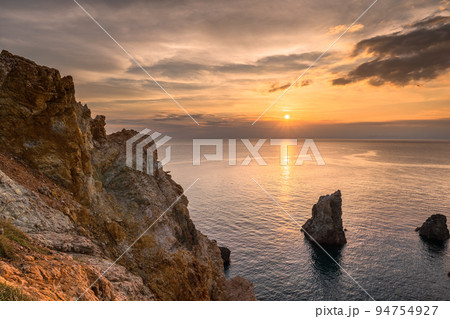 《静岡県》黄金崎の夕景・伊豆の景勝地 《静岡県》黄金崎の夕景・伊豆の景勝地 94754927