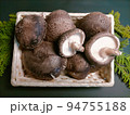 生椎茸　かご盛① 94755188