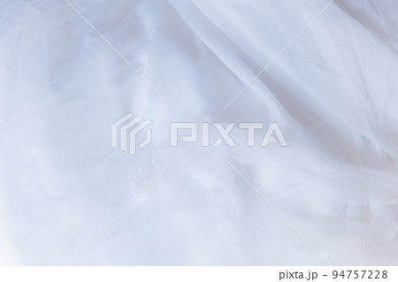 ファブリック　背景素材　白　white　ホワイト　衣装　飾りつけ　テキストスペース　仮想空間 94757228