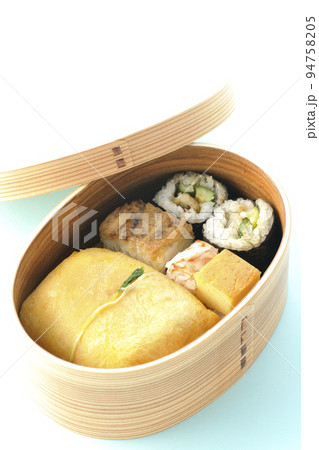 ハレの日の御馳走茶巾寿司弁当 94758205