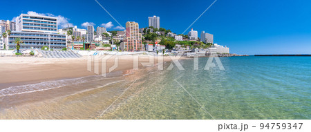 《静岡県》熱海サンビーチ・リゾート地の風景 94759347