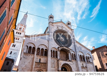Beautiful view of Modena in Emilia Romanga. Summer in Italy 94759626