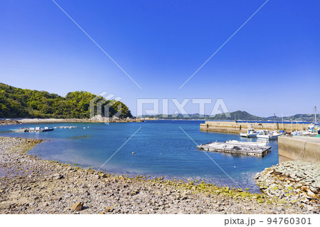 久賀島　旧五輪教会堂そばの船着場にて 94760301