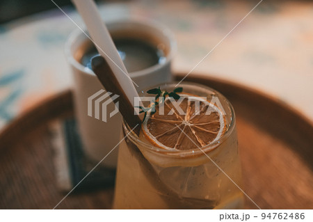 コーヒー アメリカーノ ブラックコーヒー 94762486