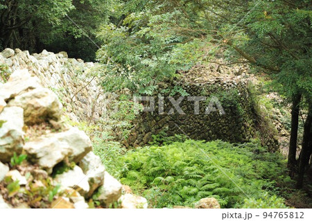 金田城壁石垣 金田城壁石垣 94765812