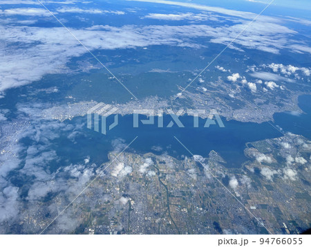 空撮　琵琶湖上空より 94766055