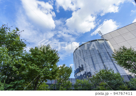 ホテル阪急レスパイア大阪　屋外庭園 94767411