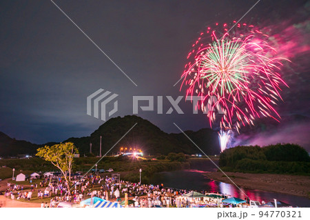 （静岡県）かんなみ猫おどり・花火大会 94770321