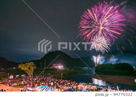 （静岡県）かんなみ猫おどり・花火大会 94770322