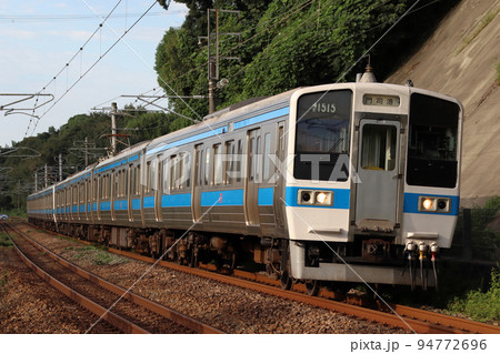 鹿児島本線直通の長崎本線415系ステンレス車(8両編成) 鹿児島本線直通の長崎本線415系ステンレス車(8両編成) 94772696