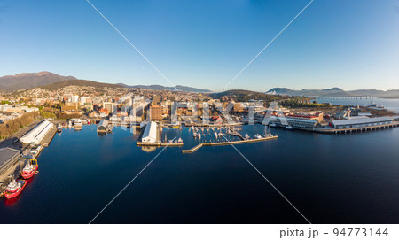 Hobart CBD and Waterfront in Tasmania Australia 94773144
