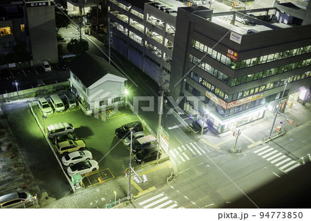 豊橋の町並み　コーラルパーク24とカワセイ駐車場　愛知県豊橋市 94773850