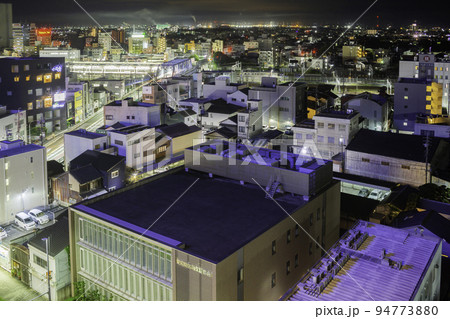 豊橋の町並み　城海津跨線橋　愛知県豊橋市 94773880