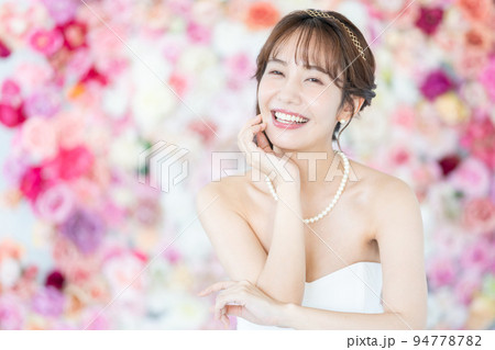 ブライダル ウェディング 新婦 ブライダル ウェディング 新婦 94778782