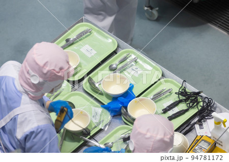 給食センター SDGs 2.飢餓をゼロに 給食センター SDGs 2.飢餓をゼロに 94781172