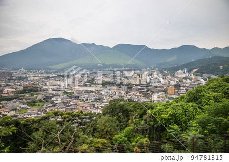 大分県別府市 湯けむり展望台望む風景 大分県別府市 湯けむり展望台望む風景 94781315