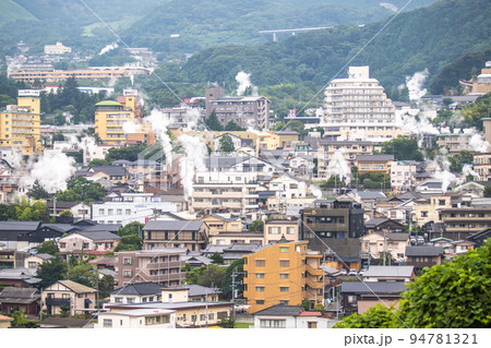 大分県別府市 湯けむり展望台望む風景 大分県別府市 湯けむり展望台望む風景 94781321