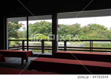 瀬戸大橋記念公園内の刻月亭から見た風景 瀬戸大橋記念公園内の刻月亭から見た風景 94782648