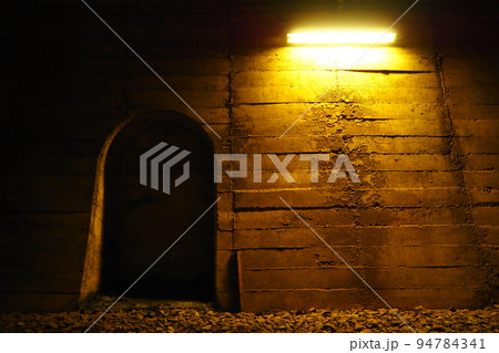 旧宮原隧道の待避所 旧宮原隧道の待避所 94784341