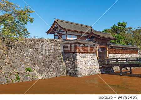 信州 松代城 太鼓門と太鼓門前橋 信州 松代城 太鼓門と太鼓門前橋 94785405