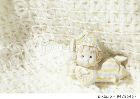 赤ちゃんの人形 94785457