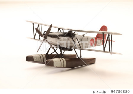 九四式1号水上偵察機　模型04 94786880