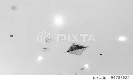 Ceiling mounted cassette type air conditioner Ceiling mounted cassette type air conditioner 94787624