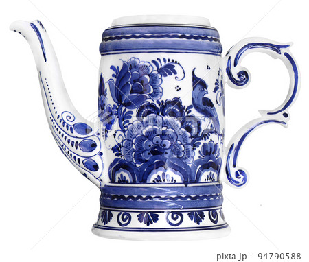 Dutch blue white ceramic teapot, isolated on white background 94790588