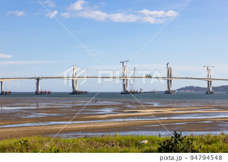 Kinmen Bridge under construction in Taiwan 94794548
