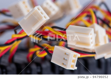 Micro Electrical Connector Plug with Wires Cables 94796052