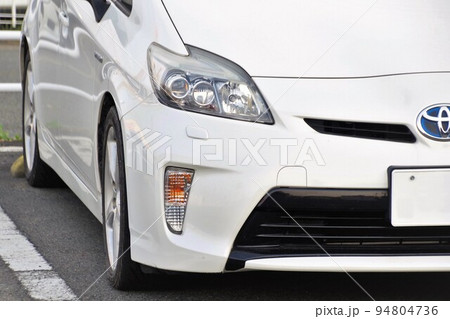自動車イメージ トヨタ3代目プリウスのフロントマスク 自動車イメージ トヨタ3代目プリウスのフロントマスク 94804736