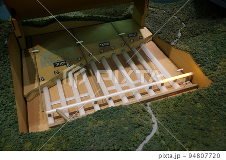 串木野国家石油地下備蓄基地 展示館(地下タンク原油注入模型) 串木野国家石油地下備蓄基地 展示館(地下タンク原油注入模型) 94807720