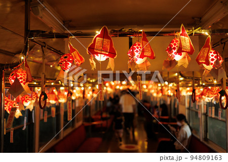 弘南鉄道大鰐線の金魚ねぷた列車（青森県） 94809163