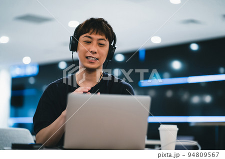 Co-working Space 94809567