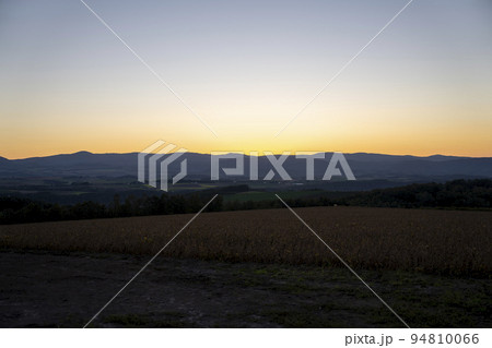 夕暮れの就実の丘から見た風景　北海道旭川市 94810066