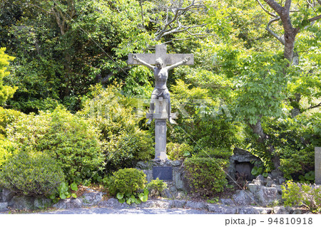 福江島　堂崎天主堂　キリシタン資料館　聖ヨハネ五島殉教像 94810918