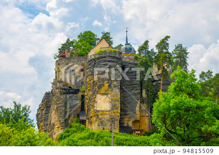 Sloup v Cechach Castle Ruins 94815509