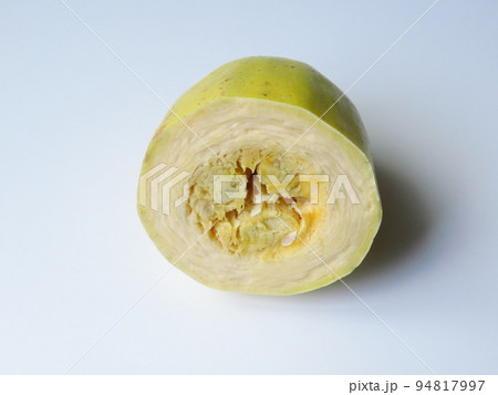 そうめん南瓜の輪切り そうめん南瓜の輪切り 94817997