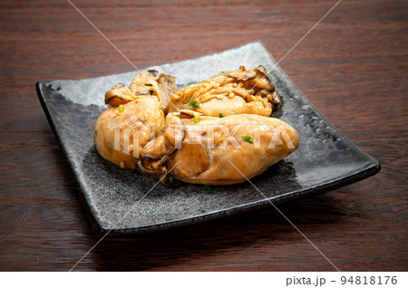 和食料理、牡蠣の醤油煮 和食料理、牡蠣の醤油煮 94818176