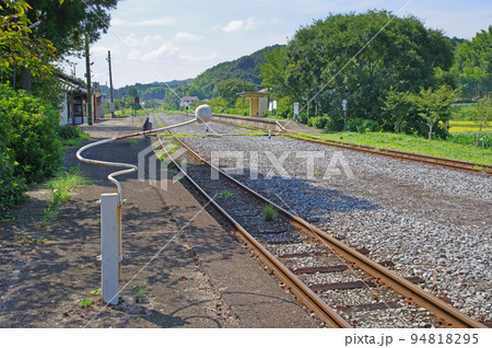 福岡県田川郡の平成筑豊鉄道油須原駅線路とタブレットキャッチャー 94818295