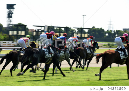 快晴の中京競馬場 快晴の中京競馬場 94821899