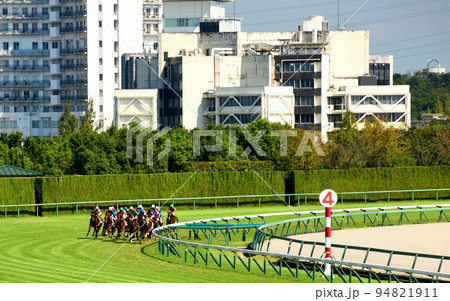 快晴の中京競馬場 快晴の中京競馬場 94821911
