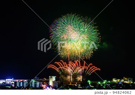 湯河原の花火大会 94824062