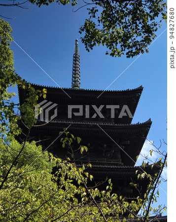 京都の五重塔 94827680