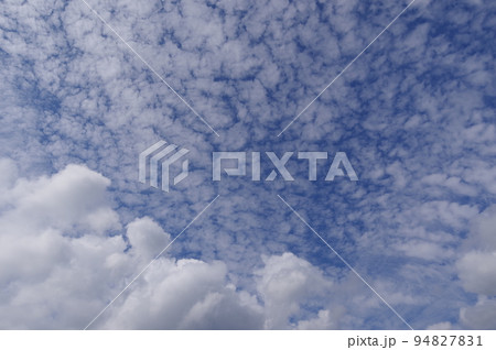 爽やかな秋の雲 爽やかな秋の雲 94827831