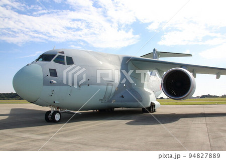 輸送機 C-2 着陸中 輸送機 C-2 着陸中 94827889